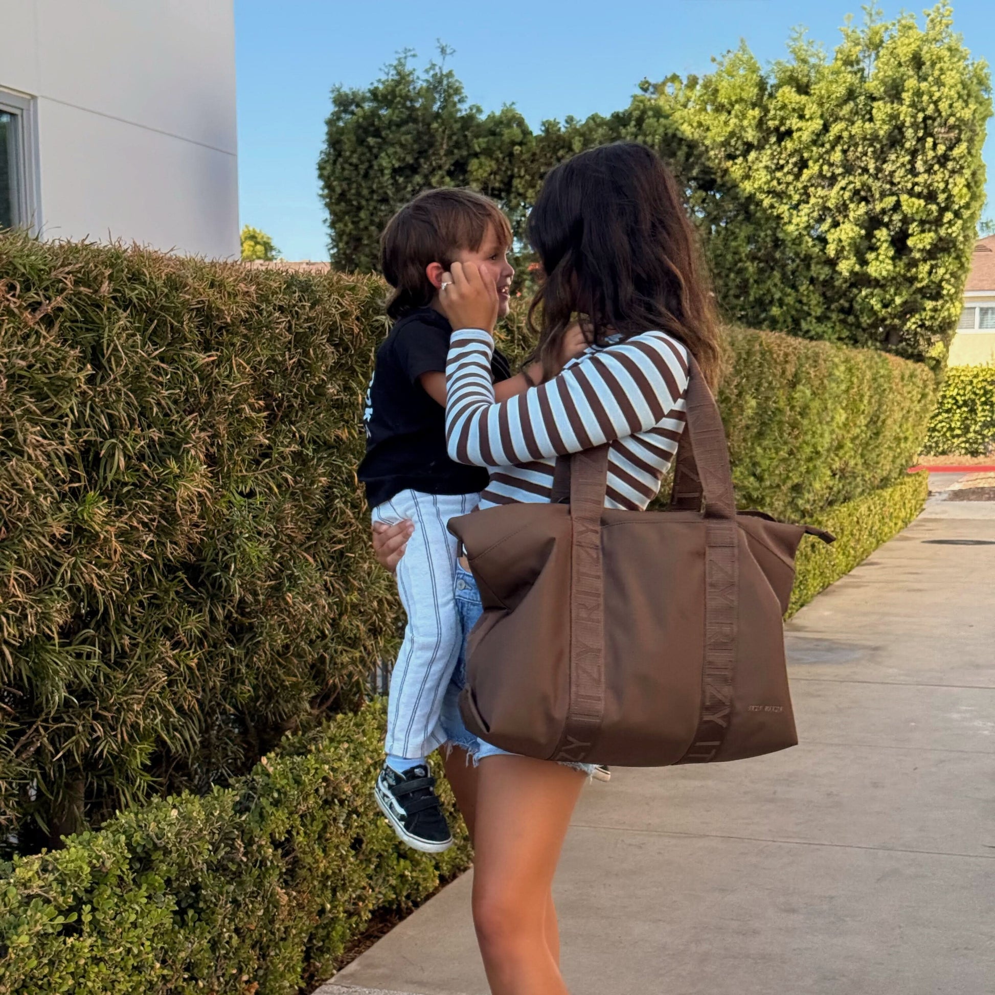 Belong AllinTote Mocha